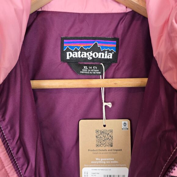 NWT Patagonia Kids Nano Puff Brick Quilt Jacket Size XL/14 Planet Pink 68001 - Picture 3 of 4